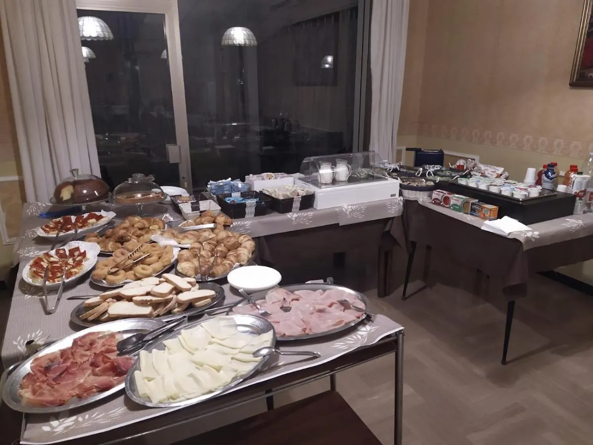 Hotel Franca Riolo Terme 2*,